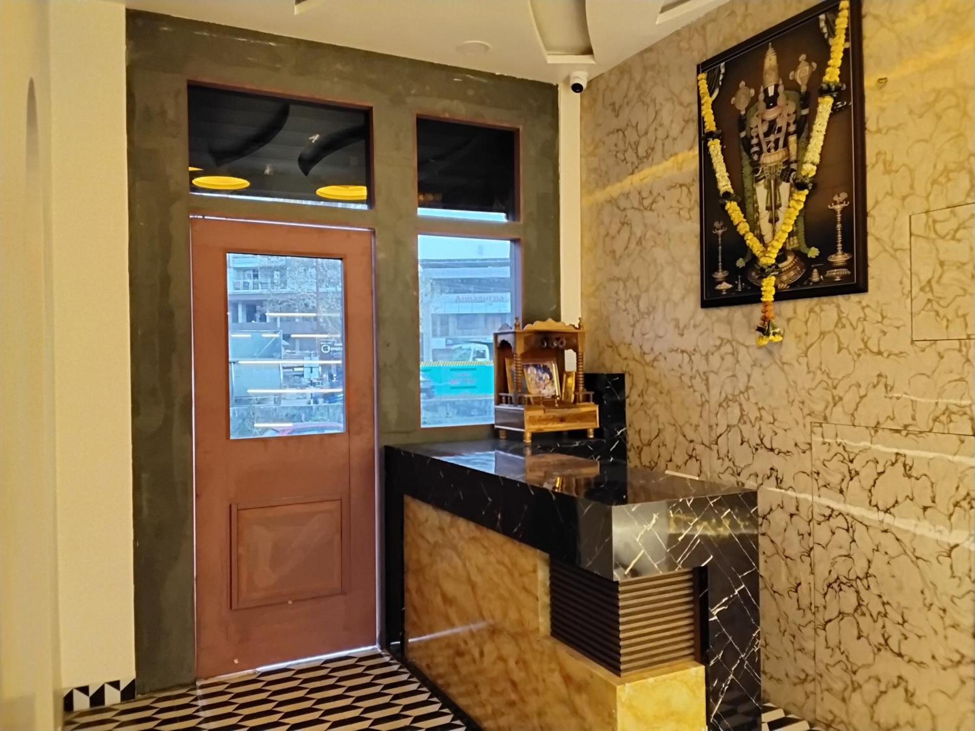 Solitaire Residency Dombivli Εξωτερικό φωτογραφία
